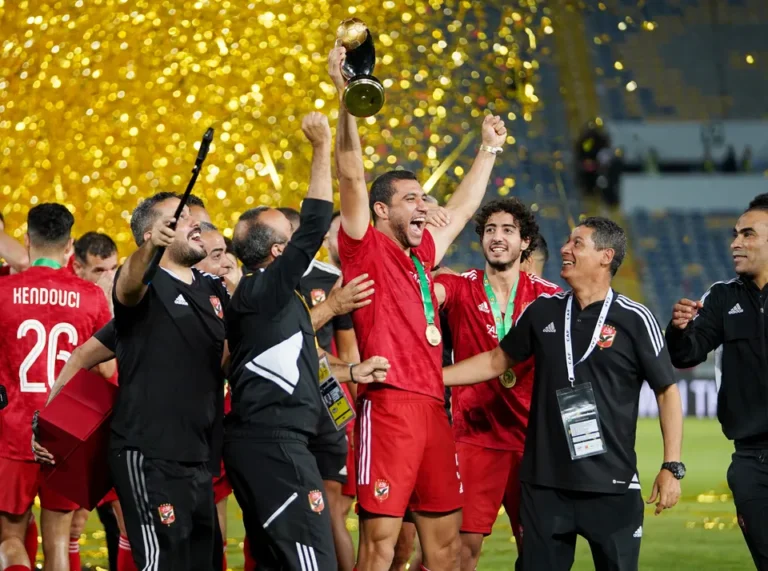 3 أسباب ترجح كفة النادي الأهلي للتتويج بلقب الدوري المصري الممتاز حال التساوي مع بيراميدز جدول ترتيب الدوري المصري مع حرس الحدود